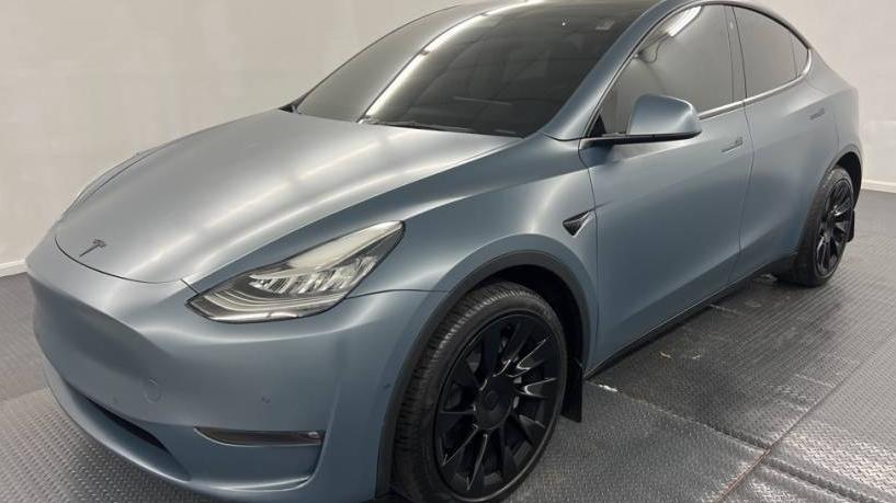 TESLA MODEL Y 2022 7SAYGDEE7NF412454 image